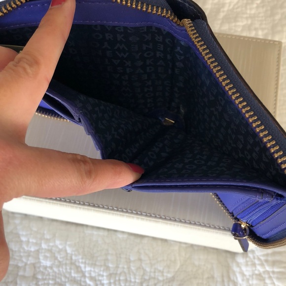 Kate Spade Wallet - Picture 4 of 4